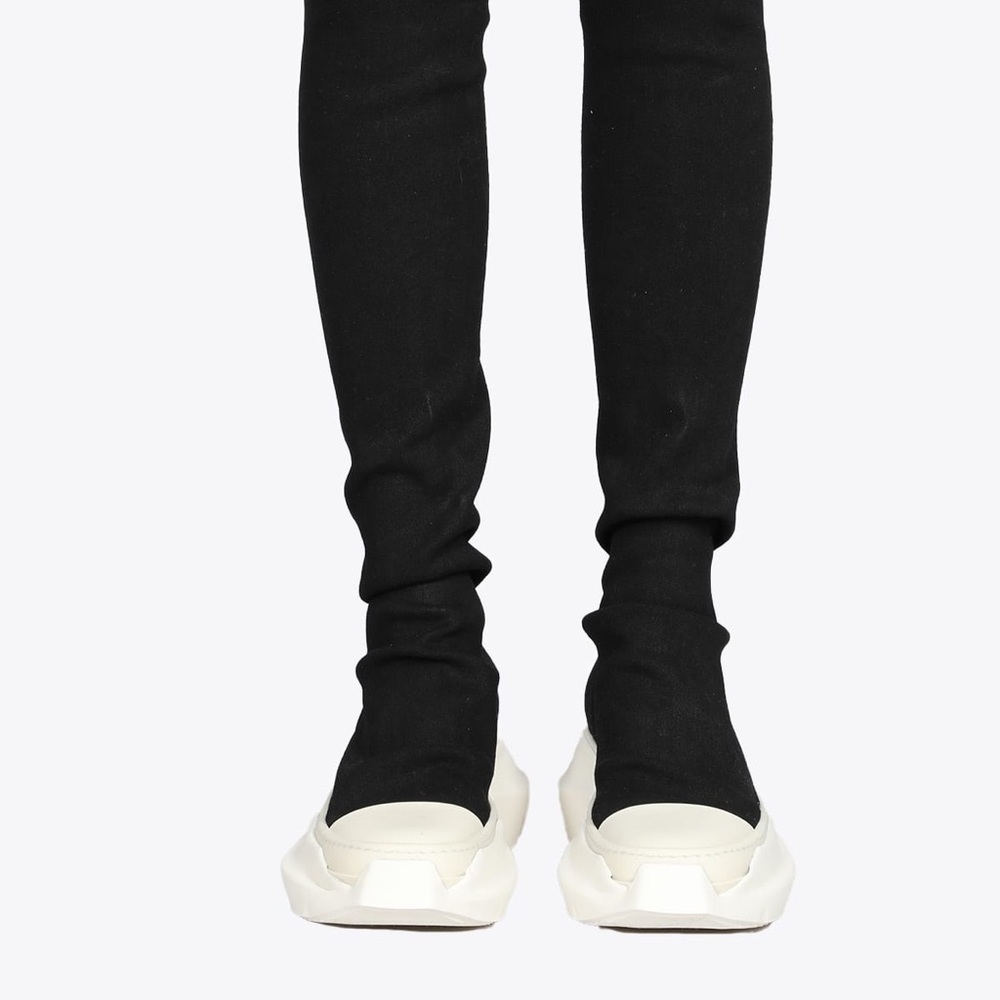 RICK OWENS SIZE 38 EU GENUINE AUTHENTIC NEVER WORN